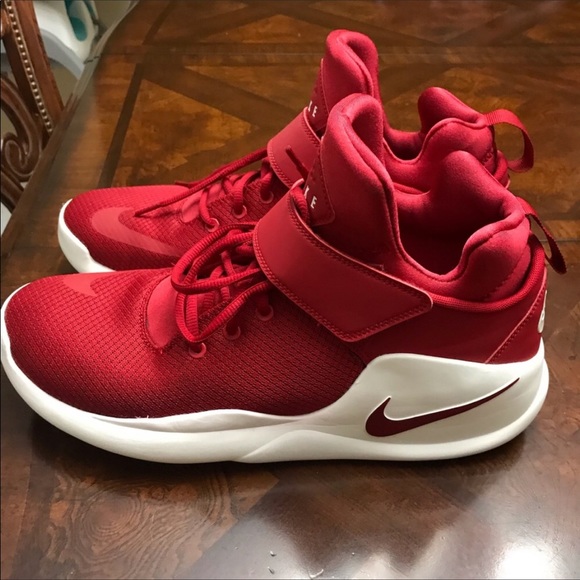 Nike Other - 2 pairs Nike Kawazi